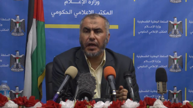 نائب وزير خارجية حماس غازي حماد (من شاشة اليوتوب)