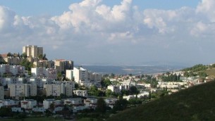 مدينة يوكنعام في الجليل الاسفل  (photo credit: Wikimedia Commons)