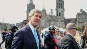جون كيري في مكسيكو ٢١ مايو ٢٠١٤ ( US State Department)