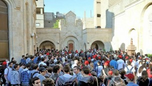 النصب التذكاري في دير زرو، العراق  Wikimedia commons, CC BY-SA 2.0, Preacher lad