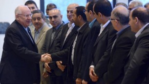 الرئيس الإسرائيلي رؤوفين ريفلين يلتقي رؤساء البلديات العربية في  مقر الرئيس في القدس، 2 فبراير 2015  Mark Neyman/GPO