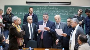 فوز كتلة الوفاء الاسلامية بانتخابات المجلس الطلابي في جامعة بير زيت (Public Relations Office - Birzeit University)