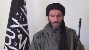 القيادي الجهادي المرتبط بالقاعدة مختار بلمختار (YouTube/MinWashingtonNews)
