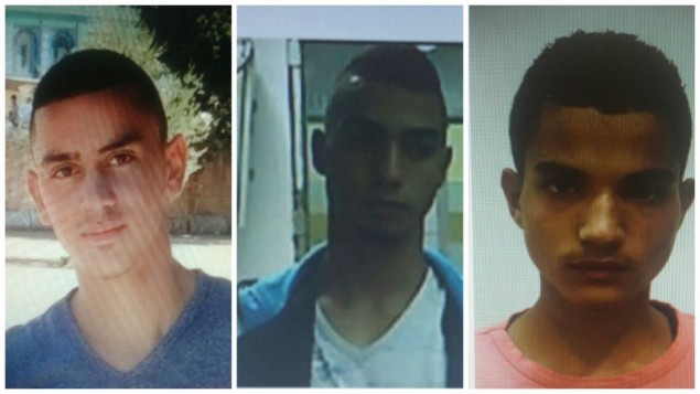ثلاثة من الفلسطينيين الأربعة الذين تم إعتقالهم للإشتباه بتورطهم في هجوم ألقاء الحجارة في 13 سبتمبر، 2015 في القدس، والذي أسفر عن مقتل ألكسندر ليفلوفيتش. من اليسار إلى اليمين: عبد محمد عبد ربو دويات (17 عاما) ومحمد صلاح محمد أبو كف (18 عاما) ووليد فارس مصطفى أطرش (18 عاما). (الشين بيت) ثلاثة من الفلسطينيين الأربعة الذين تم إعتقالهم للإشتباه بتورطهم في هجوم ألقاء الحجارة في 13 سبتمبر، 2015 في القدس، والذي أسفر عن مقتل ألكسندر ليفلوفيتش. من اليسار إلى اليمين: عبد محمد عبد ربو دويات (17 عاما) ومحمد صلاح محمد أبو كف (18 عاما) ووليد فارس مصطفى أطرش (18 عاما). (الشين بيت)