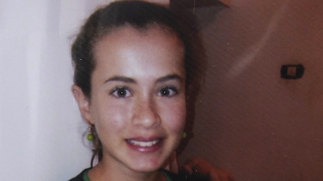 صورة قدمتها عائلة هاليل يافا ارئيل (13 عاما) التي قُتلت طعنا بهجوم في مستوطنة كيريات اربع في الضفة الغربية، 30 يونيو 2016 (Yonatan Sindel/Flash90)