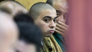 إيلور عزاريا خلال محاكمته في المحكمة العسكرية في تل ابيب، 31 يناير 2017 (AFP Photo/Jack Guez)