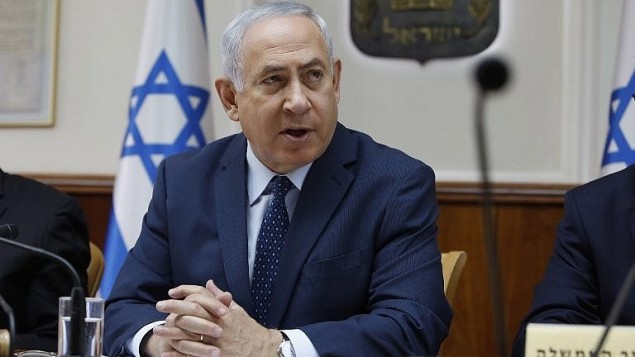 رئيس الوزراء بنيامين نتنياهو خلال الجلسة الاسبوعية للحكومة في مكتب رئيس الوزراء في القدس، 26 سبتمبر 2017 (AFP Photo/Pool/Gali Tibbon)