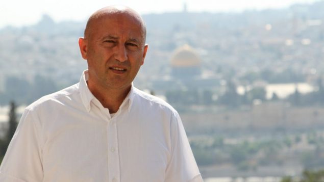 مجدي حلبي، صحفي اسرائيلي في صحيفة إيلاف العربية الصادرة من لندن (Courtesy)