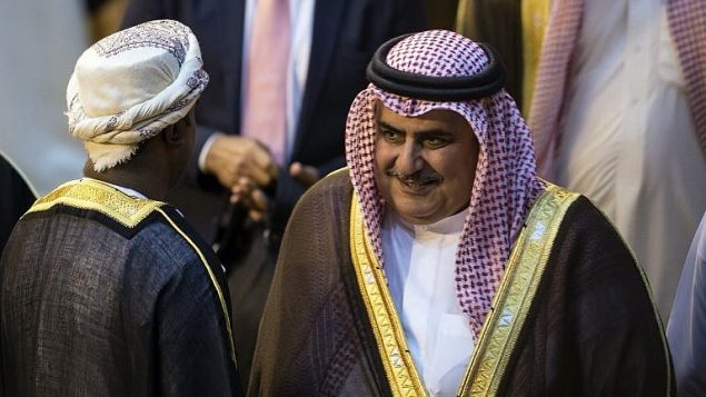 وزير الخارجية البحريني خالد بن أحمد آل خليفة خلال لقاء في مقر الجامعة العربية في القاهرة، 19 نوفمبر 2017 (AFP Photo/Khaled Desouki)