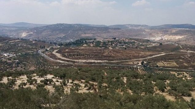 مستوطنة شافي شومرون في الضفة الغربية. (Ilan Ben Zion/Times of Israel staff)