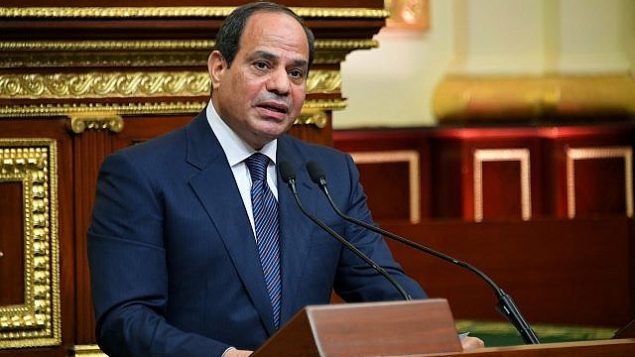 الرئيس المصري عبد الفتاح السيسي يلقي كلمة أمام مجلس النواب بعد أداء اليمين الدستورية لولاية رئاسية ثانية في القاهرة، 2 يونيو، 2018.  (Egypt’s presidency media office via AP)