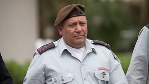 رئيس هيئة أركان الجيش الإسرائيلي، غادي آيزنكوت، في قاعدة ’غيلوت’ العسكرية بالقرب من تل أبيب، 28 مارس، 2018.  (Miriam Alster/Flash90)