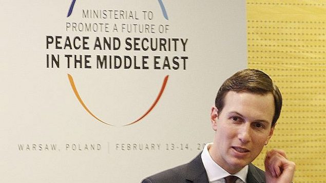 المستشار الكبير للبيت الأبيض، جاريد كوشنر، يشارك في مؤتمر حول ’الأمن والسلام في الشرق الأوسط’ في وارسو، بولندا، الخميس، 14 فبراير، 2019.  (AP Photo/Czarek Sokolowski)