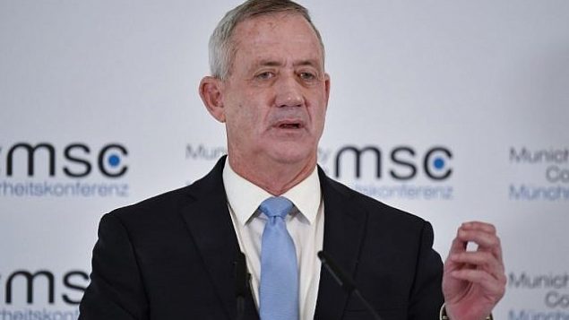 رئيس حزب ’أزرق أبيض’، بيني غانتسن يتحدث أمام مؤتمر ميونيخ للأمن ال55 في جنوب ألمانيا، 17 فبراير، 2019. (Thomas Kienzle/AFP)