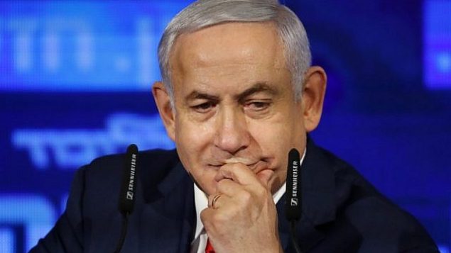 رئيس الوزراء بنيامين نتنياهو يلقي بخطاب في حفل إطلاق حملة حزب الليكود الإنتخابية في مدينة رمات غان بضواحي تل أبيب، 4 مارس، 2019. (Jack Guez/AFP)