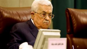 رئيس السلطة الفلسطينية محمود عباس خلال اجتماع للجامعة العربية في القاهرة، 21 ابريل 2019 (MOHAMED EL-SHAHED / AFP)
