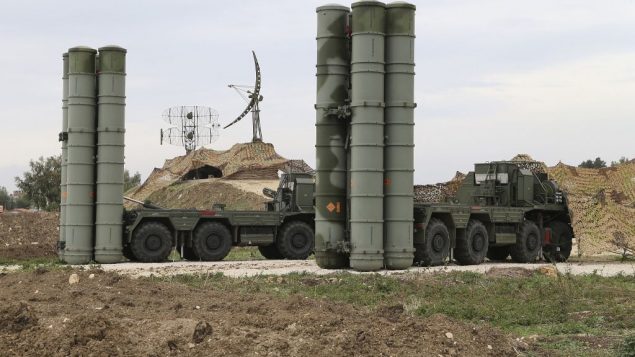صورة توضيحية: نظام صواريخ اس-400 الروسية، 16 ديسمبر 2015 (Vadim Savitsky/Russian Defense Ministry Press Service via AP)