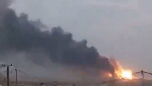انفجارات في قاعدة عسكرية تقع جنوب بغداد، 12 اغسطس 2019 (screen capture: Twitter)