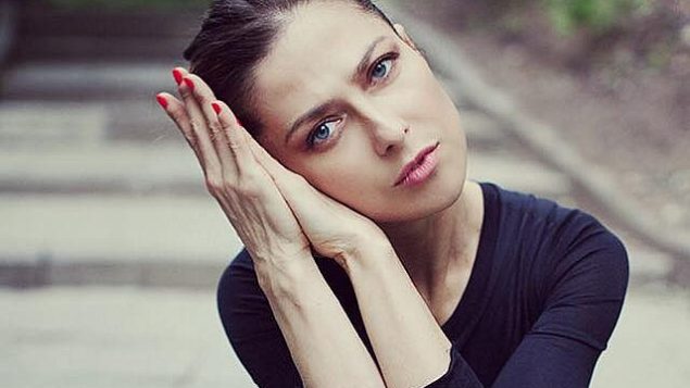 صورة للصحفية الروسية المعتقلة في طهران يوليا يوزيك صورة للصحفية الروسية المعتقلة في طهران يوليا يوزيك