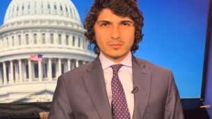 الناشط الفلسطيني المعارض لعباس، فادي السلامين، وهو في الأصل من قرية السموع الفلسطينية ويقيم حاليا في العاصمة الأمريكية واشنطن. (Courtesy of Fadi Elsalameen)