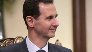 الرئيس السوري بشار الأسد يستمع إلى الرئيس الروسي فلاديمير بوتين خلال لقائهما في دمشق، سوريا، 7 يناير 2020. (Alexei Druzhinin / Sputnik، Kremlin Pool Photo via AP) الرئيس السوري بشار الأسد يستمع إلى الرئيس الروسي فلاديمير بوتين خلال لقائهما في دمشق، سوريا، 7 يناير 2020. (Alexei Druzhinin / Sputnik، Kremlin Pool Photo via AP)