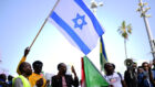 سودانيون يتظاهرون دعما لشعبهم في السودان، جنوب تل أبيب، 13 أبريل، 2019. (Tomer Neuberg / Flash90)
