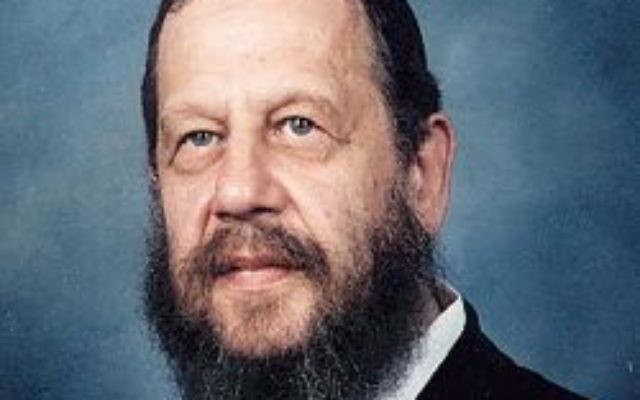 Rabbi Immanuel Schochet will visit Australia as a guest of the Rabbinical Council of Victoria Rabbi Immanuel Schochet will visit Australia as a guest of the Rabbinical Council of Victoria