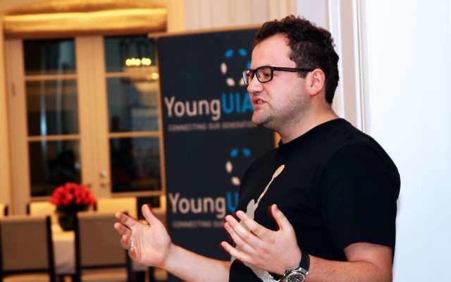 11-6-14. Ruslan Kogan speaking at a Young UIA donors function at the home of Tony and Jenny Smorgon. Photo: Peter Haskin