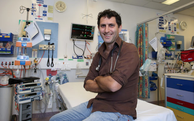 Israeli Doctor Saar Hashavya pictured in the emergency department of The Sydney Children’s Hospital in Randwick. Israeli Doctor Saar Hashavya pictured in the emergency department of The Sydney Children’s Hospital in Randwick.