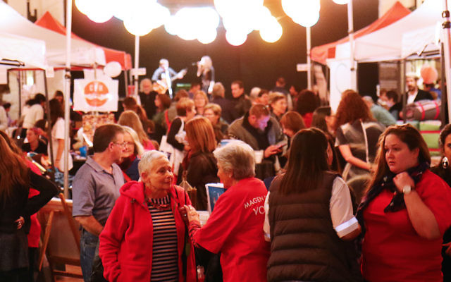 The MDA Night Market marking World Unity Day at St Kilda Town Hall. Photo: Peter Haskin. The MDA Night Market marking World Unity Day at St Kilda Town Hall. Photo: Peter Haskin.
