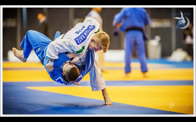 Nathan Katz (in the white robe). Photo: Irbear Photography/Judo NSW.