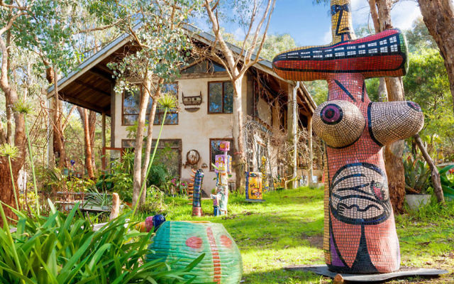 The gardens of Deborah Halpern’s Warrandyte home and studio are adorned with her work, including the imposing Bosom Woman (2004) in the foreground. The gardens of Deborah Halpern’s Warrandyte home and studio are adorned with her work, including the imposing Bosom Woman (2004) in the foreground.