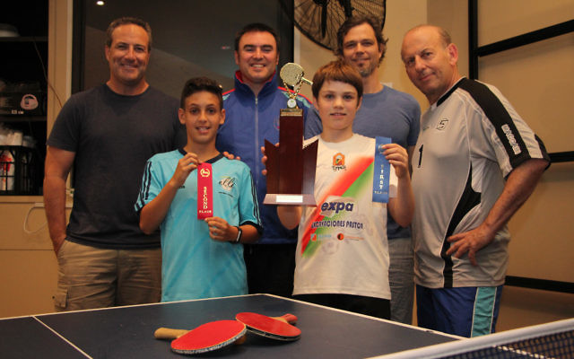 Front: 2016 Maccabi NSW Table Tennis Club Junior Championships runner-up Coby New (left) and winner Luca Calderon-Havas. Back row: David New, club coach Guy Fainbloom, Petrie Calderon and club president Danny Beran.
Photo: Shane Desiatnik Front: 2016 Maccabi NSW Table Tennis Club Junior Championships runner-up Coby New (left) and winner Luca Calderon-Havas. Back row: David New, club coach Guy Fainbloom, Petrie Calderon and club president Danny Beran.
Photo: Shane Desiatnik