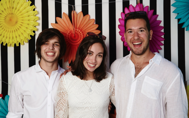 Sam Weiss (right) with Oscar Gross (left) and Aliza Waxman.