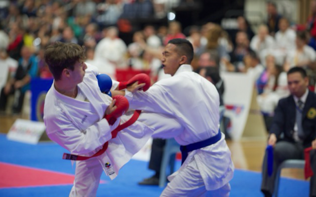 Richard Basckin (left) in action at the 2017 Oceania Senior Championship. Richard Basckin (left) in action at the 2017 Oceania Senior Championship.