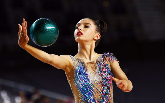 3-6-17. 2017 Australian Gymnastics Championships. Hisense Arena. Junior International Rythmic Gymnastics, Alexandra Kiroi, ball. Photo: Peter Haskin 3-6-17. 2017 Australian Gymnastics Championships. Hisense Arena. Junior International Rythmic Gymnastics, Alexandra Kiroi, ball. Photo: Peter Haskin