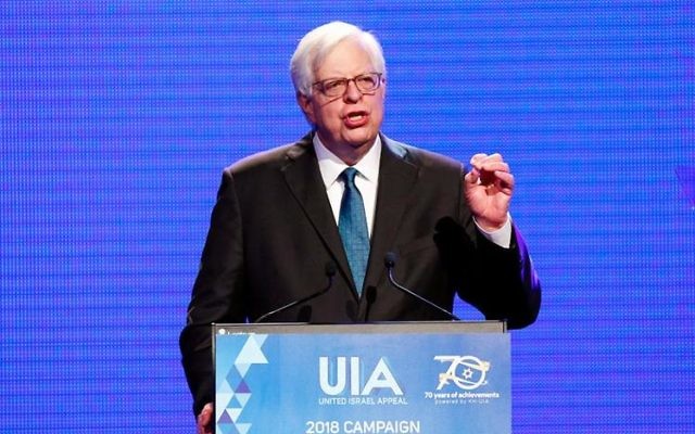 Dennis Prager at the UIA Victoria Gala Dinner. Photo: Peter Haskin.