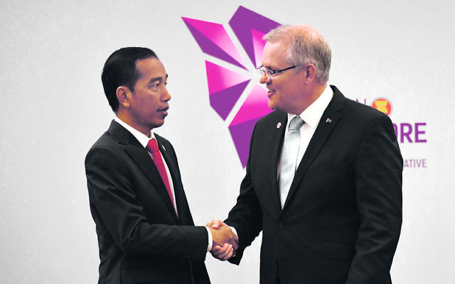 Indonesia's President Joko Widodo (left) meeting with Scott Photo: AAP Image/Mick Tsikas