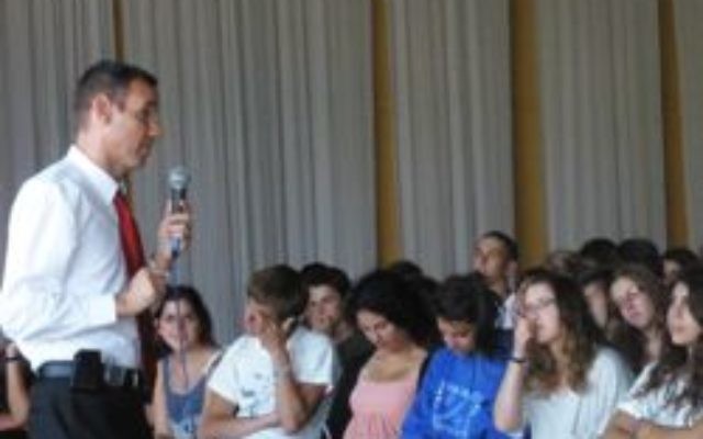 Mark Regev addressing the students