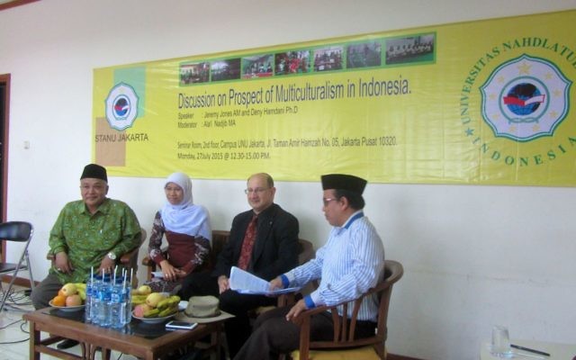 Jeremy Jones (third from left) participating in a panel discussion at the University of Indonesia. Jeremy Jones (third from left) participating in a panel discussion at the University of Indonesia.