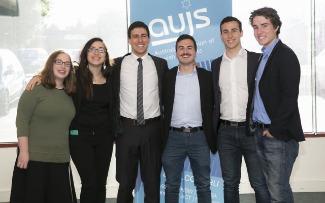 The 2016 AUJS executive, from left: Anita Berman, Samantha Khavin, Cameron Graf, Michael Fisher, Ethan Kravietz and Liam O’Callaghan.
Photo: Bill Jackson-Martin, Frontcover Photography The 2016 AUJS executive, from left: Anita Berman, Samantha Khavin, Cameron Graf, Michael Fisher, Ethan Kravietz and Liam O’Callaghan.
Photo: Bill Jackson-Martin, Frontcover Photography