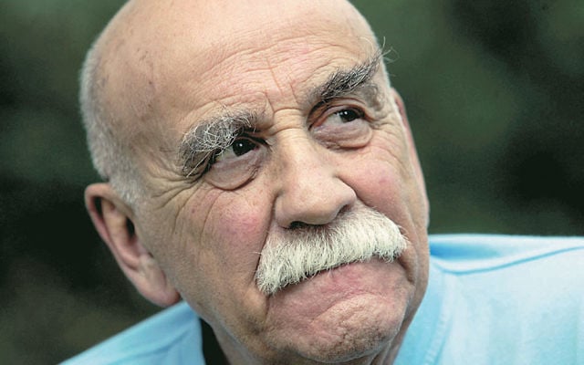 Veteran stage and screen actor Warren Mitchell.