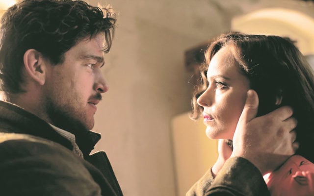 Ronald Zehrfeld and Nina Hoss star in Phoenix Ronald Zehrfeld and Nina Hoss star in Phoenix