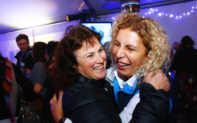 Partying at the Blue and White Night at the Beth Weizmann Centre, Melbourne. Photo: Peter Haskin. Partying at the Blue and White Night at the Beth Weizmann Centre, Melbourne. Photo: Peter Haskin.