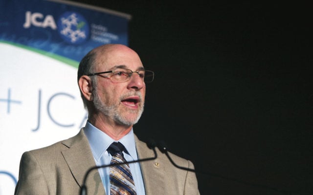 Former JCA president Peter Philippsohn has been made a life governor of the prestigious organisation.