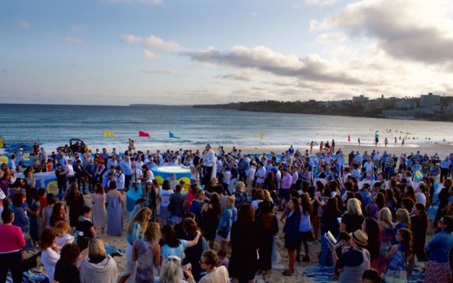 A previous Shabbat Project event at Bondi Beach. Photo: Giselle Haber A previous Shabbat Project event at Bondi Beach. Photo: Giselle Haber