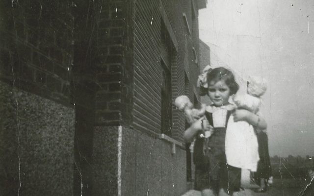 The only wartime photo of Francine, taken in Brussels in 1942. The only wartime photo of Francine, taken in Brussels in 1942.