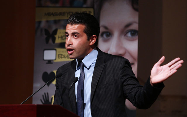 Mosab Hassan Yousef speaking in Melbourne in 2011. Mosab Hassan Yousef speaking in Melbourne in 2011.