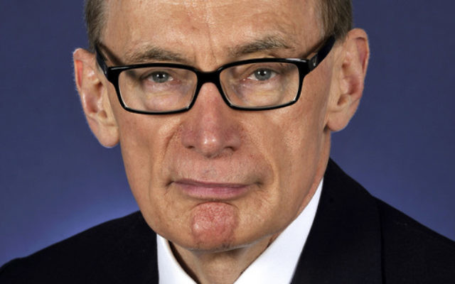 Bob Carr. Bob Carr.