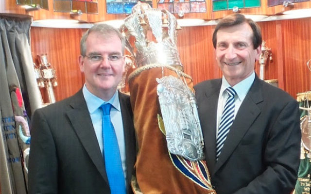 Ron Hoenig MP pictured with then NSW Labor leader Michael Daley at Maroubra Synagogue in 2018. Ron Hoenig MP pictured with then NSW Labor leader Michael Daley at Maroubra Synagogue in 2018.